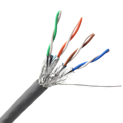 SFTP Cat7 Cat7 Cat6a Cat8 नेटवर्क लैन केबल फास्ट ट्रांसमिशन कम हानि 100m 305m प्रति रोल