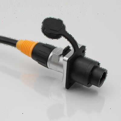 OEM/ODM Cat6 10Gbps RJ45 8P8C पुरुष से RJ45 8P8C पुरुष ईथरनेट केबल ऑडियो वीडियो नेटवर्किंग के लिए XLR केस के साथ